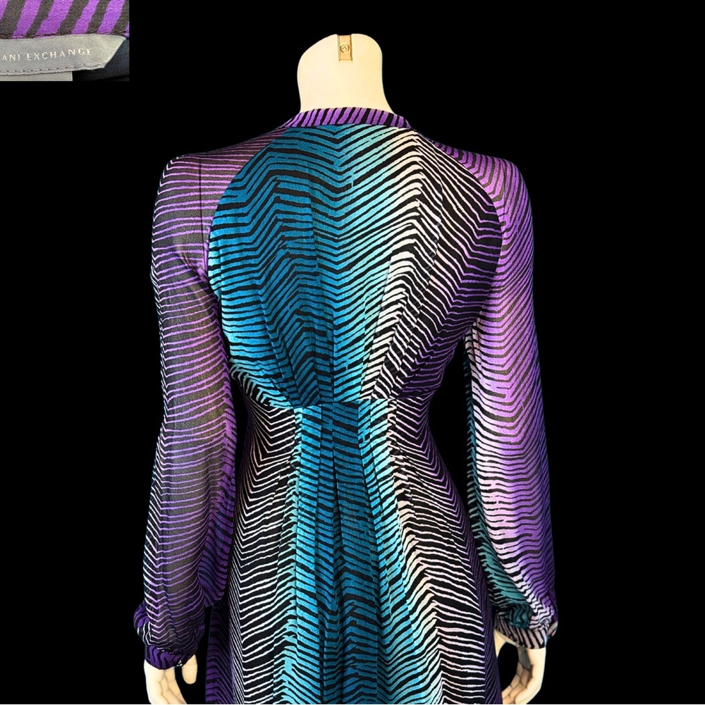 ARMANI Exchange ANIMAL PRINT Deep V SILK Ombré Mini Dress - Picture 7 of 9